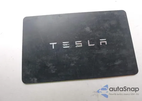 2025 Tesla Model Y Long Range Dual Motor Rear-Wheel Drive из США, поврежденный, VIN 7SAYGDED8SF279691